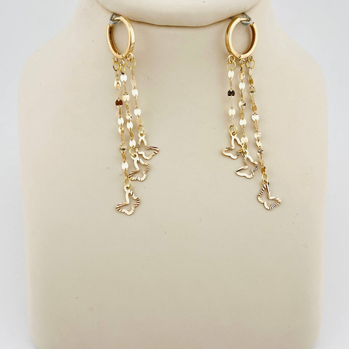 گوشواره مانی 1/990گرمی(1780)